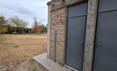 CASA, PISCINA Y QUINCHO EN TERRENO DE 2 HECTAREAS