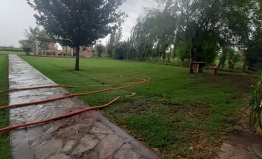 CASA, PISCINA Y QUINCHO EN TERRENO DE 2 HECTAREAS