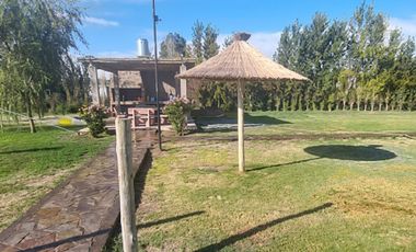 CASA, PISCINA Y QUINCHO EN TERRENO DE 2 HECTAREAS