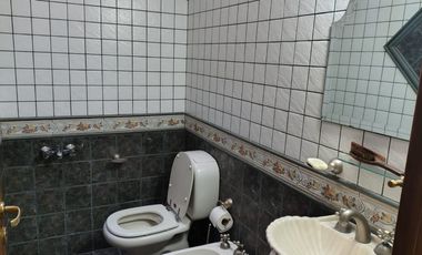 CASA DE DOS PLANTAS. ZONA B° NATANIA VI, RIVADAVIA