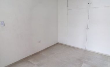 Casa Céntrica. 3 habitaciones. 2 baños. Capital