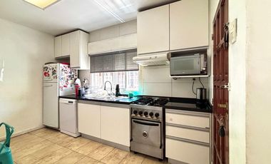 Casa 3 Dorm, 2 Baños, en Capital. Apto Credito.