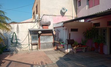CASA 5 AMB VENTA S. MARTIN  C 2 DPTOS PARA RENTA
