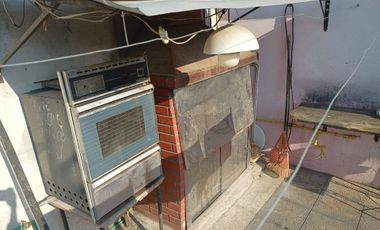 CASA 5 AMB VENTA S. MARTIN  C 2 DPTOS PARA RENTA