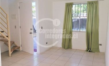 Casa en Arriendo en Calle Camino Real / Cardenal Oviedo