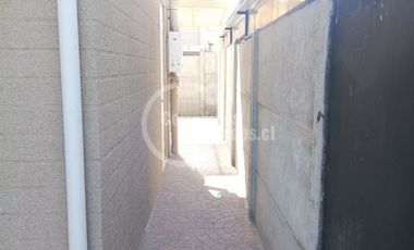 Casa en Arriendo en Calle Camino Real / Cardenal Oviedo