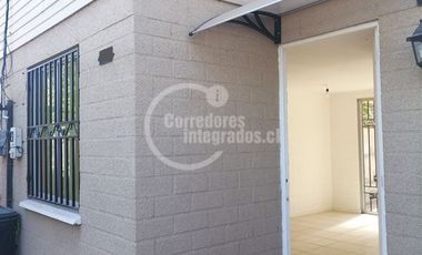 Casa en Arriendo en Calle Camino Real / Cardenal Oviedo
