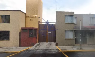Casa en venta en Lomas Estrella, Iztapalapa, Ciudad de México