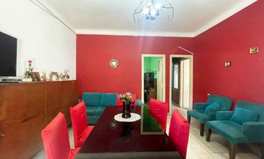 Venta casa 3 ambientes jardín terraza Ramos Mejía