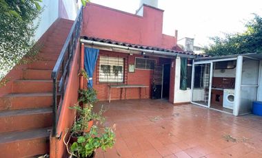 Venta casa 3 ambientes jardín terraza Ramos Mejía