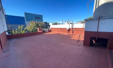 Venta casa 3 ambientes jardín terraza Ramos Mejía