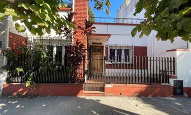 Venta casa 3 ambientes jardín terraza Ramos Mejía