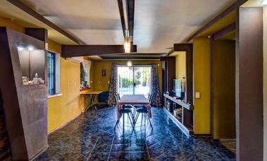 Venta casa 6 ambientes Don Torcuato parque pileta