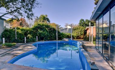 Venta casa 6 ambientes Don Torcuato parque pileta
