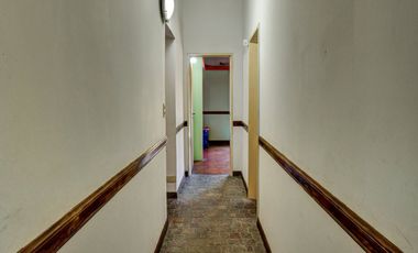 Venta casa 6 ambientes Don Torcuato parque pileta