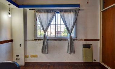 Venta casa 6 ambientes Don Torcuato parque pileta