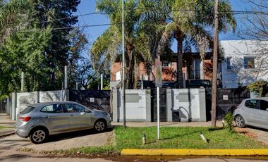 Venta casa 6 ambientes Don Torcuato parque pileta