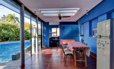 Venta casa 6 ambientes Don Torcuato parque pileta
