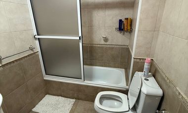 VENTA DPTO 2 DORM Y 2 BAÑOS B°CONSTITUYENTES