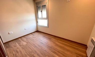 VENTA PISO 3 DORM.-BALCON AL NORTE-B.CANDIOTI-