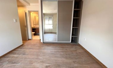 VENTA PISO 3 DORM.-BALCON AL NORTE-B.CANDIOTI-