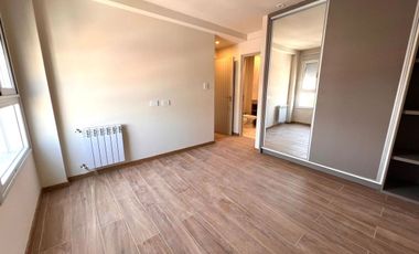 VENTA PISO 3 DORM.-BALCON AL NORTE-B.CANDIOTI-