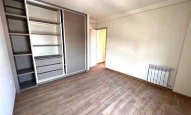 VENTA PISO 3 DORM.-BALCON AL NORTE-B.CANDIOTI-