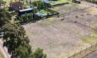 CASA C/PILETA, SIN EXPENSAS LA CONSTANCIA LIBERTAD