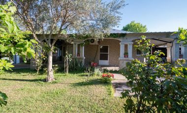 CASA QUINTA EN VENTA 2 DORM BARRIO LAS PALTAS
