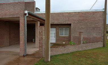 Casa Nueva en esquina Praderas 3