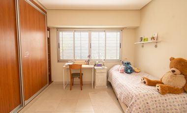 Importante casa en Villa California
