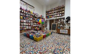 Arriendo Local Comercial, Plaza de Armas, Santiago
