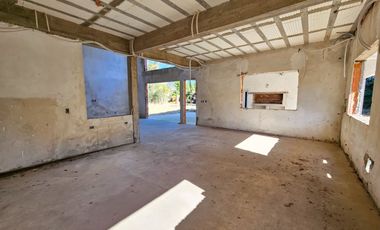 VENTA CASA QUINTA A TERMINAR CUMEHUE SAN NICOLAS