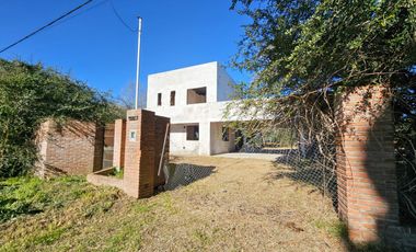 VENTA CASA QUINTA A TERMINAR CUMEHUE SAN NICOLAS