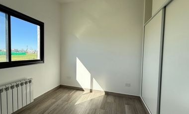 QUINTA VENTA 5 AMBIENTE CON PILETA A ESTRENAR