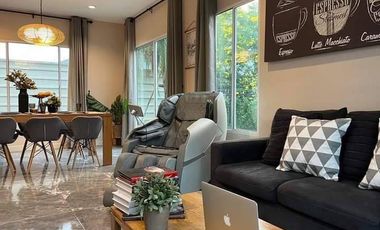 Beautiful house for sale, in pristine condition, Phatsara Pride House, Mahidol-Charoen Muang Road, Chiang Mai