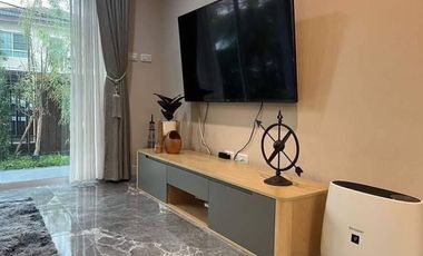 Beautiful house for sale, in pristine condition, Phatsara Pride House, Mahidol-Charoen Muang Road, Chiang Mai