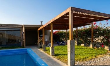 VENTA CASA DE CAMPO PARACAS