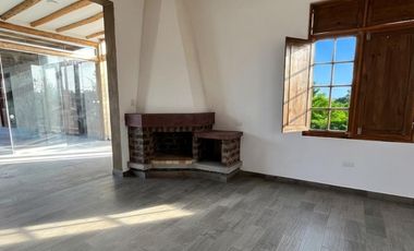 VENTA CASA DE CAMPO PARACAS