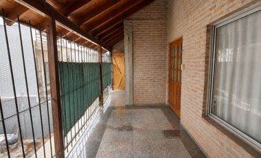 ALQUILER COMERCIAL/RESIDENCIAL SAN JUSTO CENTRO