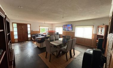 Venta Casa y Cabaña en Villarrica, 6 habs, 4 baños