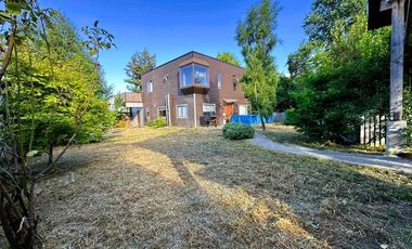 Venta Casa y Cabaña en Villarrica, 6 habs, 4 baños