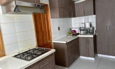 Venta Casa y Cabaña en Villarrica, 6 habs, 4 baños