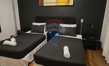 Hotel en Providencia. 11 habitaciones, 15 baños.