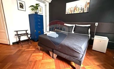 Hotel en Providencia. 11 habitaciones, 15 baños.