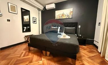 Hotel en Providencia. 11 habitaciones, 15 baños.