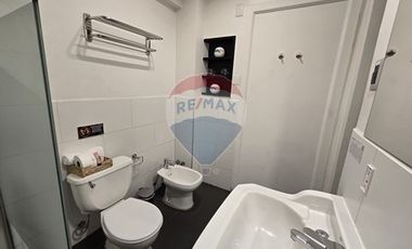 Hotel en Providencia. 11 habitaciones, 15 baños.