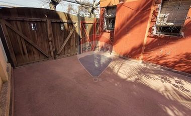 Casona con GRAN POTENCIAL PARA REMODELAR