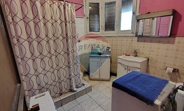 Casona con GRAN POTENCIAL PARA REMODELAR