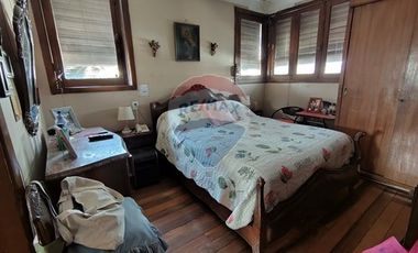 Casona con GRAN POTENCIAL PARA REMODELAR